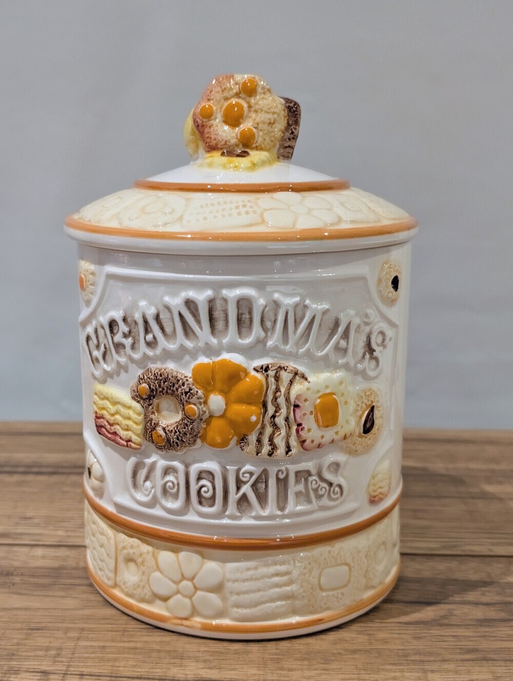 Napcoware Vintage Grandma's Cookies Cookie Jar, 1970'S Country Kitchen Decor